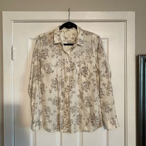 GAP Fitted Boyfriend Shirt